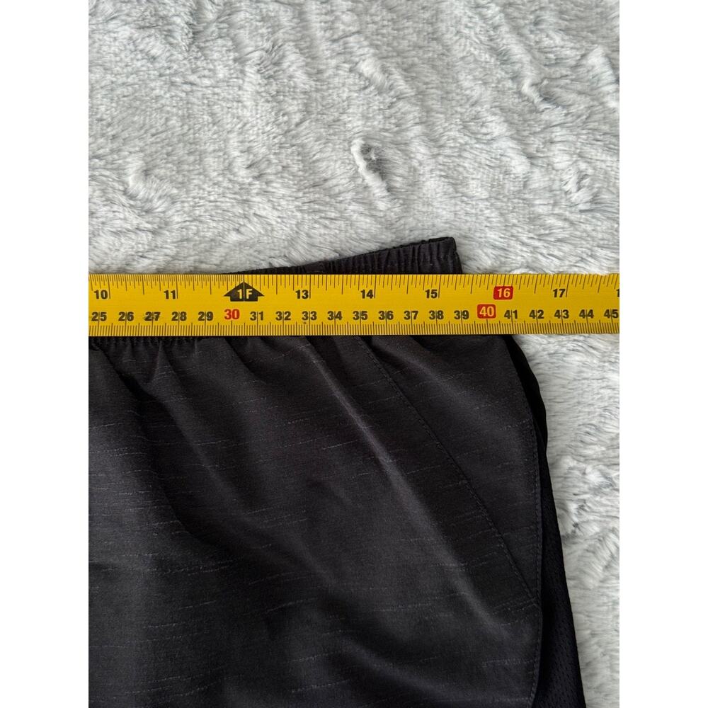 Nike Dri-Fit Black Tempo Running Shorts Women M Athleisure Gym Sporty Chic Lined - Picture 5 of 5